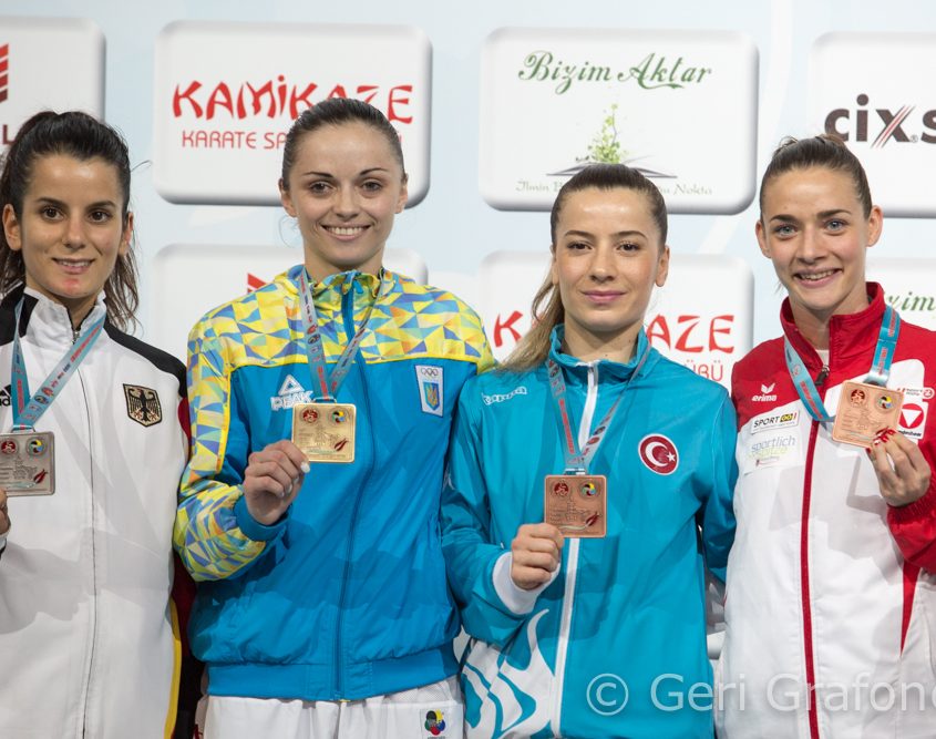 Bettina gewinnt EM Bronze 2017-8