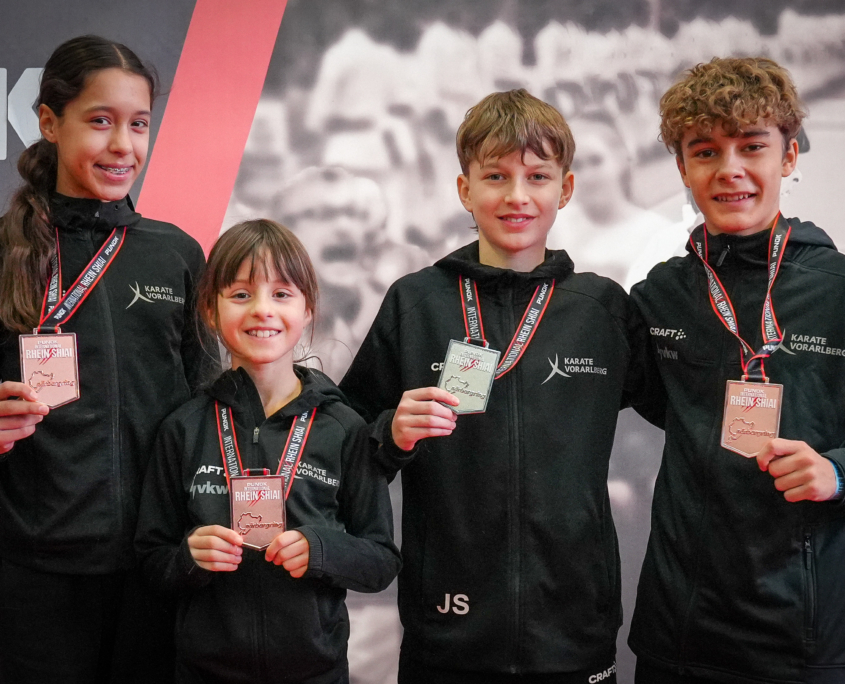 260110_KV Rhein Shiai Nürburg Jänner 2026-44 Karate Vorarlberg Athleten beim Rhein Shiai 2026 in Aktion - Julian Spiegel gewinnt Silber, Nachwuchs überzeugt international