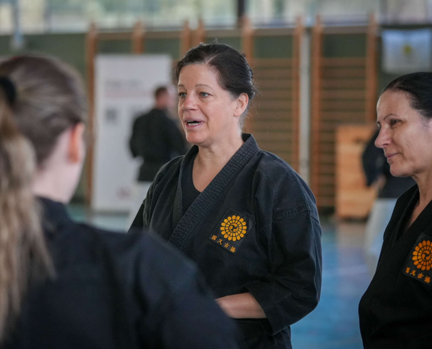 Kobudo in Vorarlberg: Erfolgreicher Lehrgang in Mäder mit internationaler Beteiligung