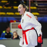 Karate Vorarlberg Athletin Hanna Devigili bei der Premier League in Rom mit starkem Auftritt gegen Olympiasiegerin und Weltklasse Konkurrenz