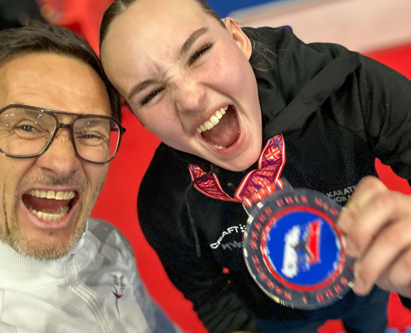 Karate Vorarlberg Athletin Hanna Devigili kämpft offensiv beim Grand Prix Slovakia in Bratislava