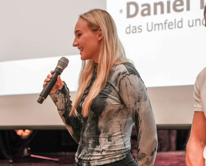 2026-10-09_KV 50 Jahrfeier Lauterach Oktober 2026-34 KARATE VORARLBERG feiert 50 Jahre Verbandsgeschichte und 40 Jahre KARATE HOFSTEIG. Ein Jubiläumsabend voller Emotionen, Ehrungen und Zukunftsperspektiven.
